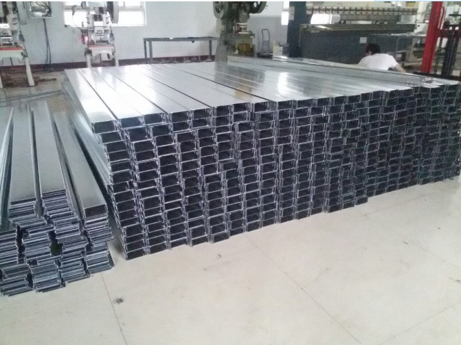 生產(chǎn)一線(xiàn)