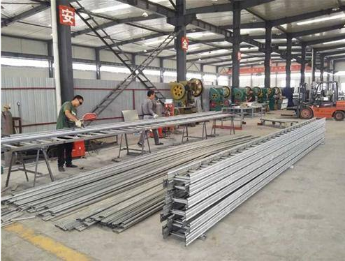 生產(chǎn)一線(xiàn)